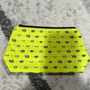 Urban Decay makeup bag fluorescent green/yellow